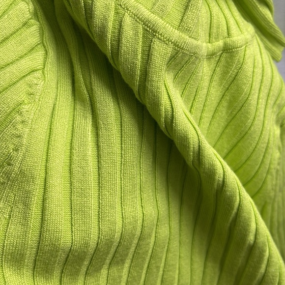 TWIK Neon Yellow stretchy turtleneck - Picture 6 of 8